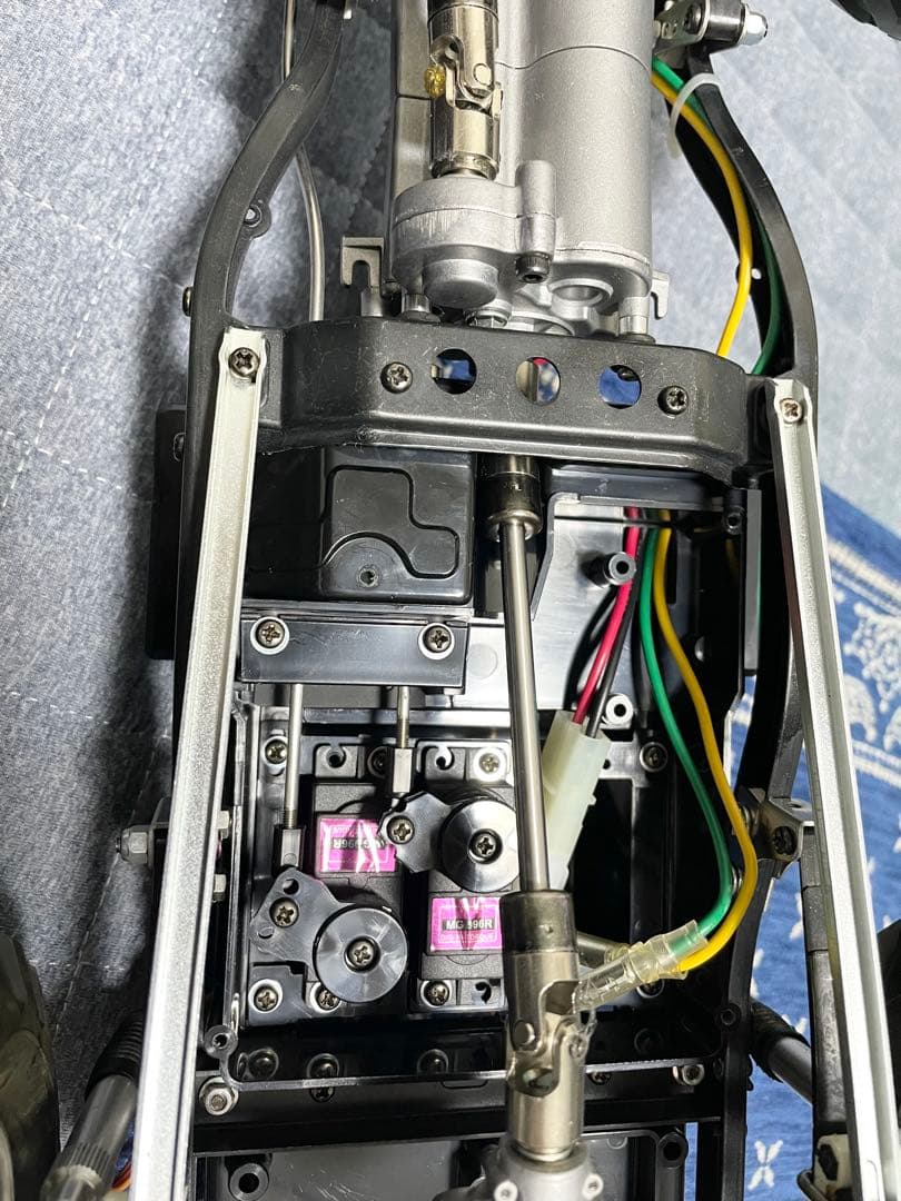 タミヤ　ハイラックス　４ＷＤ　ハイリフト　3速トランスミッション　BRUISER