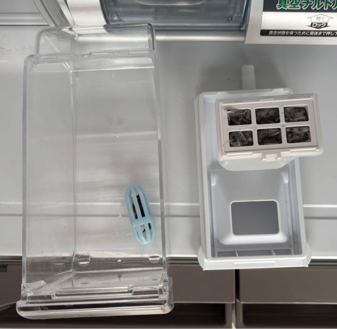 日立　ノンフロン冷凍冷蔵庫　R-S4200F(XN) 2016年製　401L