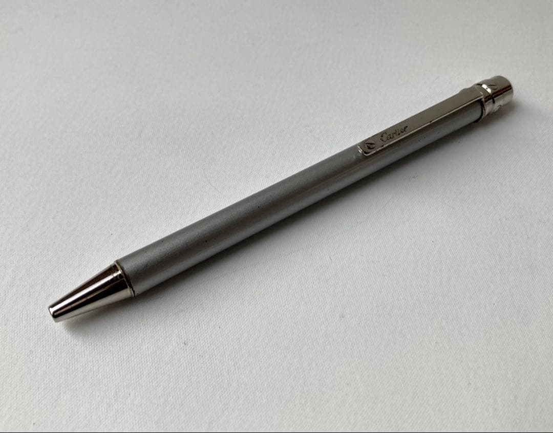 カルティエ　サントスドゥ　ブラッシュドメタル　パラジウムフィニッシュ　ボールペン