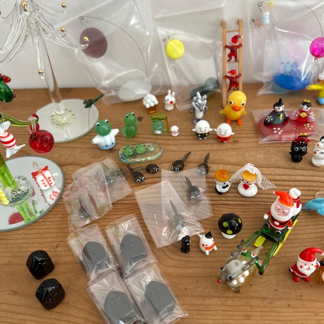 ガラス細工　新品　クリスマス　ツリー　ハロウィン　ダルマ　ひなまつり　ミニチュア