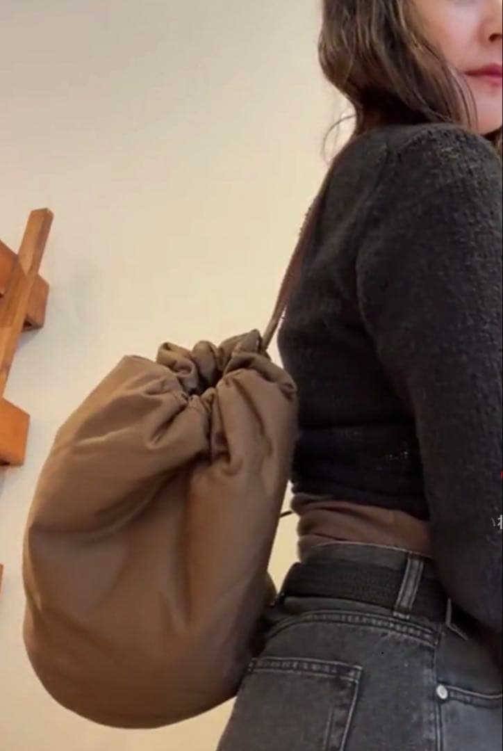 vakt. バクト　シシクイ　百々千晴　未使用　リュック&ショルダーバック