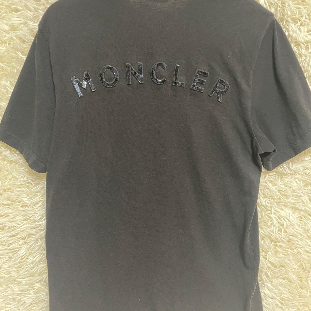 【特別価格】MONCLER ラバー　ロゴ Tシャツ 黒 半袖 立体ロゴ　英字
