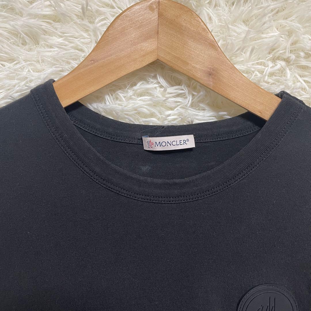 【特別価格】MONCLER ラバー　ロゴ Tシャツ 黒 半袖 立体ロゴ　英字