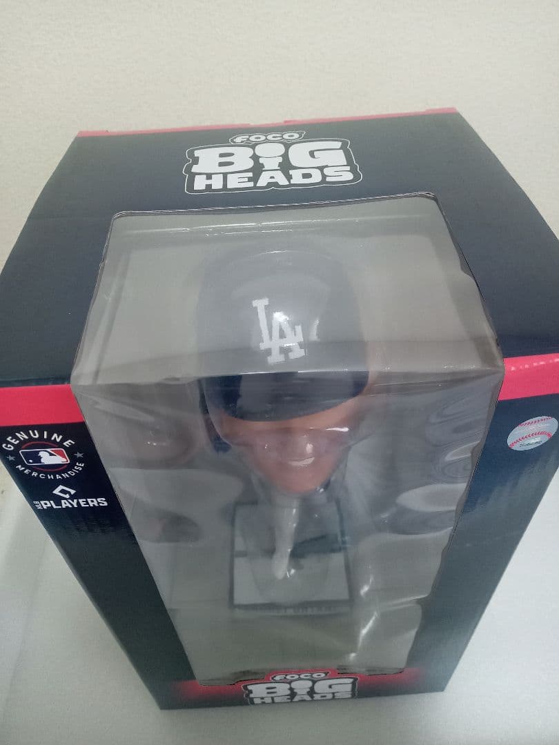 新品未開封大谷翔平ドジャースボブルヘッド　BIGサイ　FOCO社公式9.5インチ