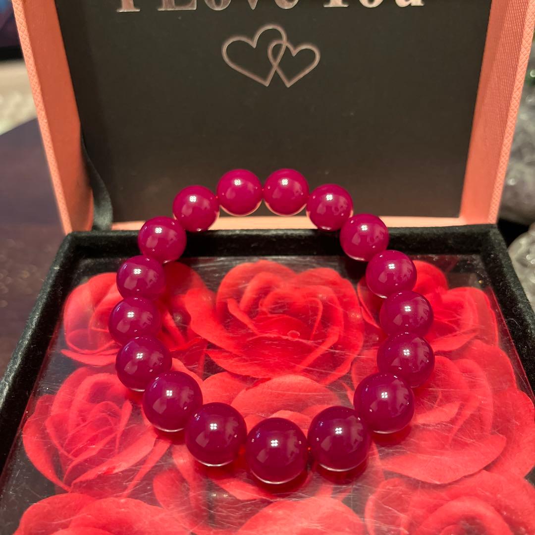 セール！天然石ブレスレット　ミャンマー産　ルビー　大玉