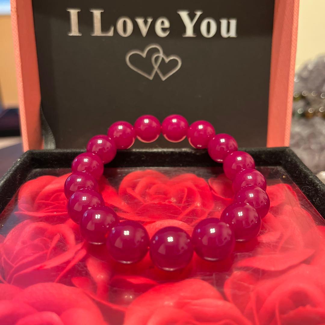 セール！天然石ブレスレット　ミャンマー産　ルビー　大玉