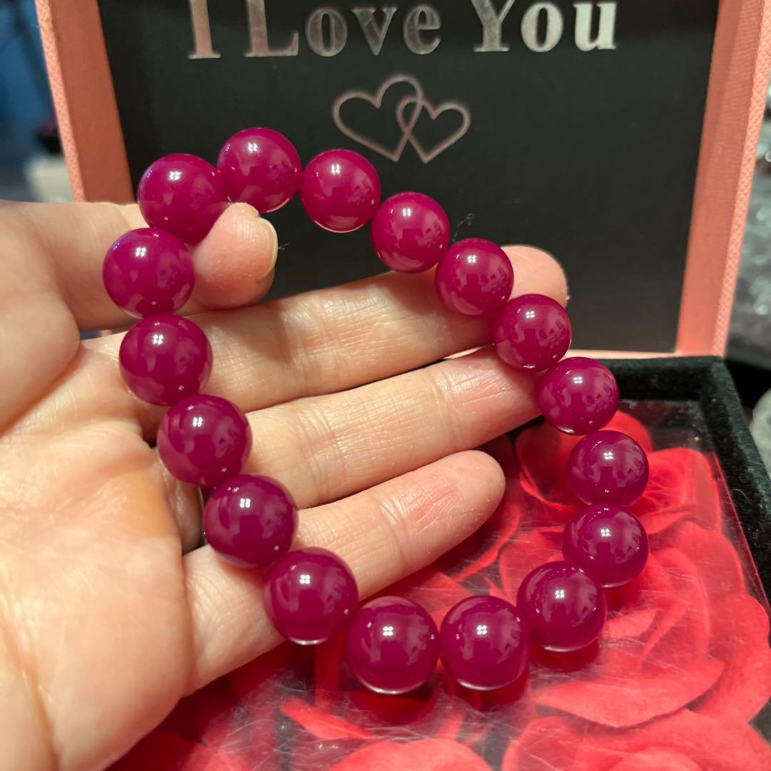 セール！天然石ブレスレット　ミャンマー産　ルビー　大玉