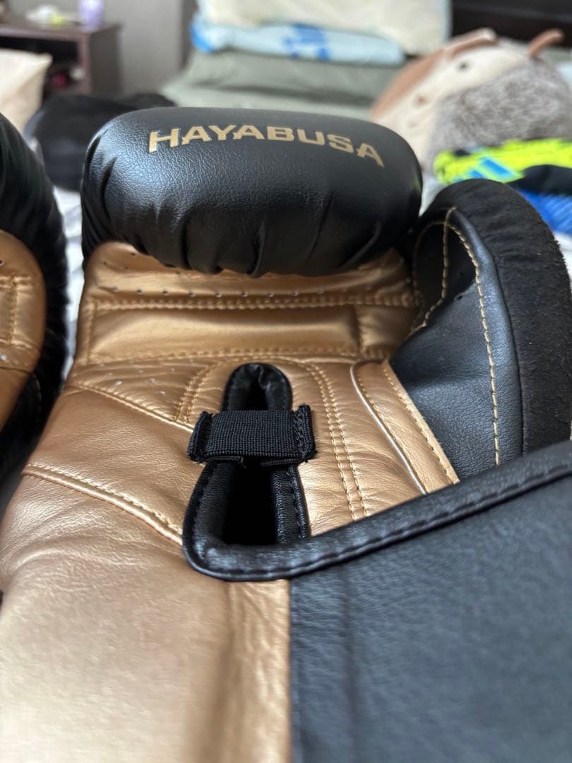 HAYABUSA ボクシンググローブ 14oz