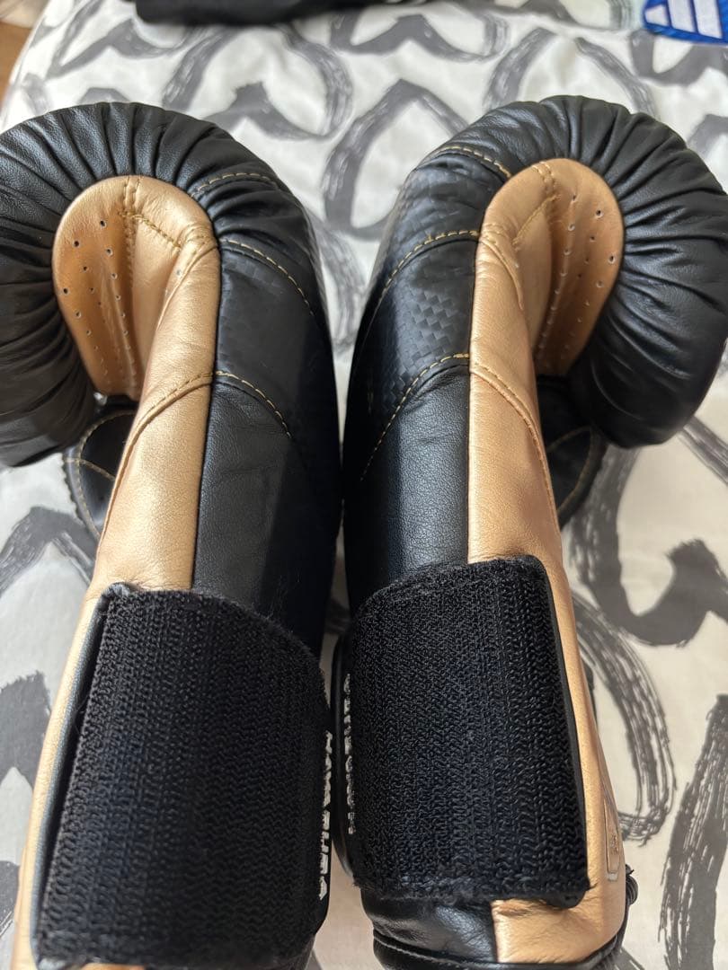 HAYABUSA ボクシンググローブ 14oz