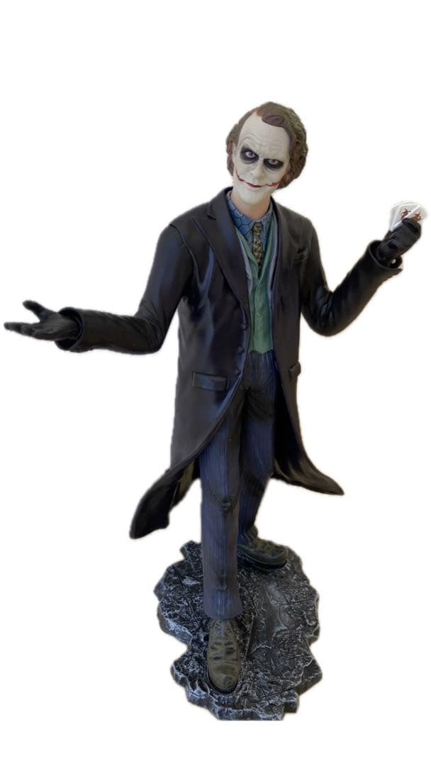 ジョーカー　ダークナイト　フィギュア