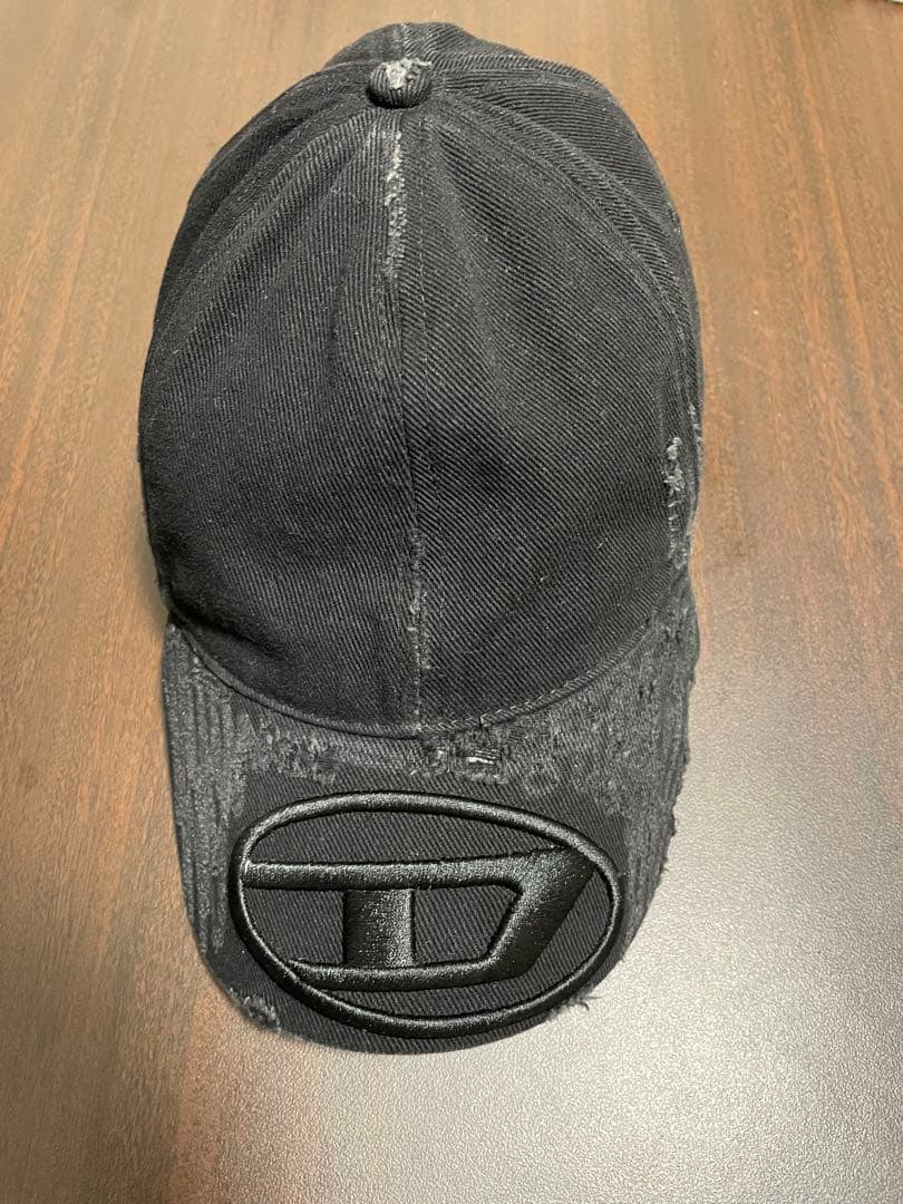 diesel ディーゼル　ベースボールキャップ　ブラック　美品　付属品あり