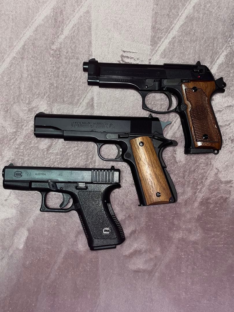 ウェスタンアームズ ブローバックガスガン その他 3点まとめ売り