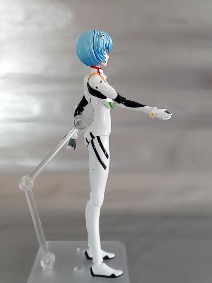 30MP 綾波レイ(プラグスーツVer.) 全塗装完成品　アクションベース付き