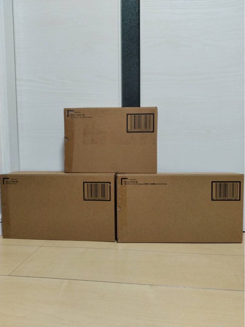 ディスティニーガンダム他3点セット