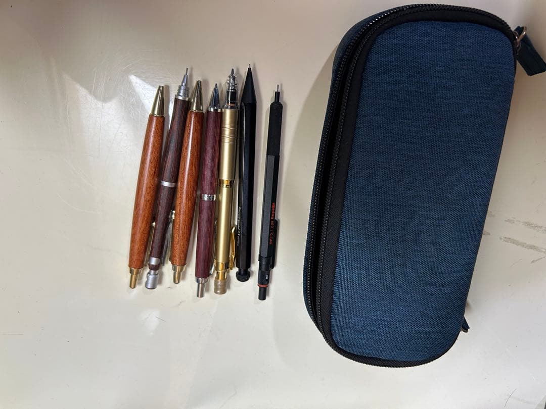 PF-05L、カヴェコスペシャル、レグノ、S20、ロットリング600デルガード