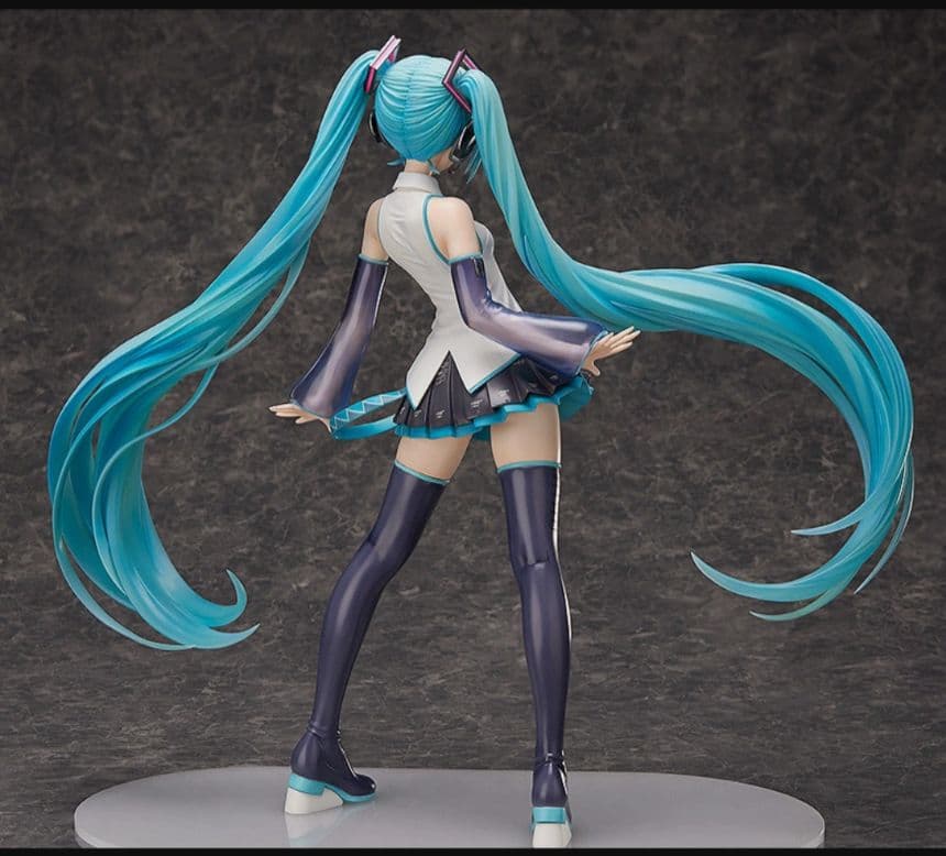 未開封 グッドスマイルカンパニー FREEing 初音ミク V3 フィギュア