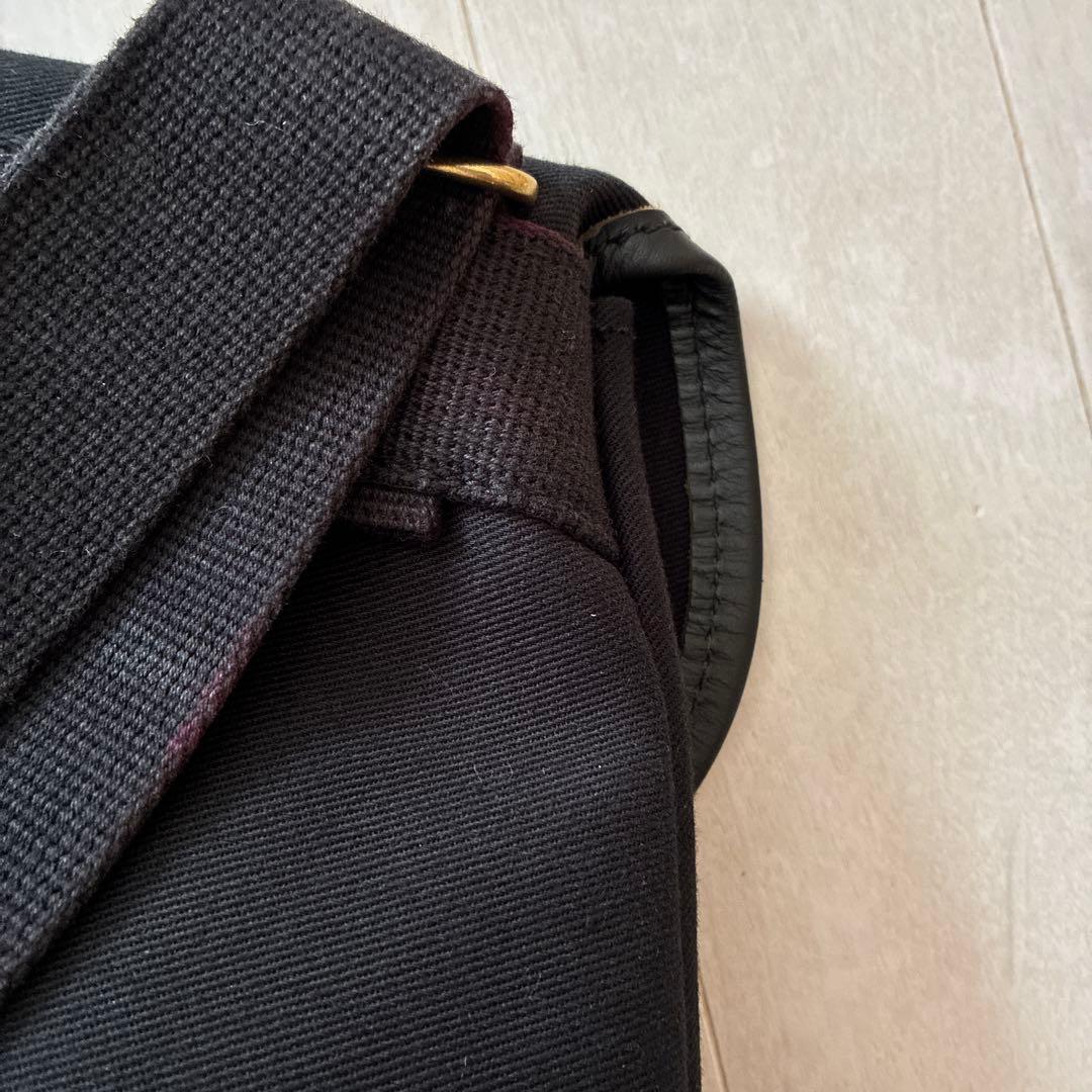 Brady ブレディ ショルダーバッグ ブラック キャンバス 英国製