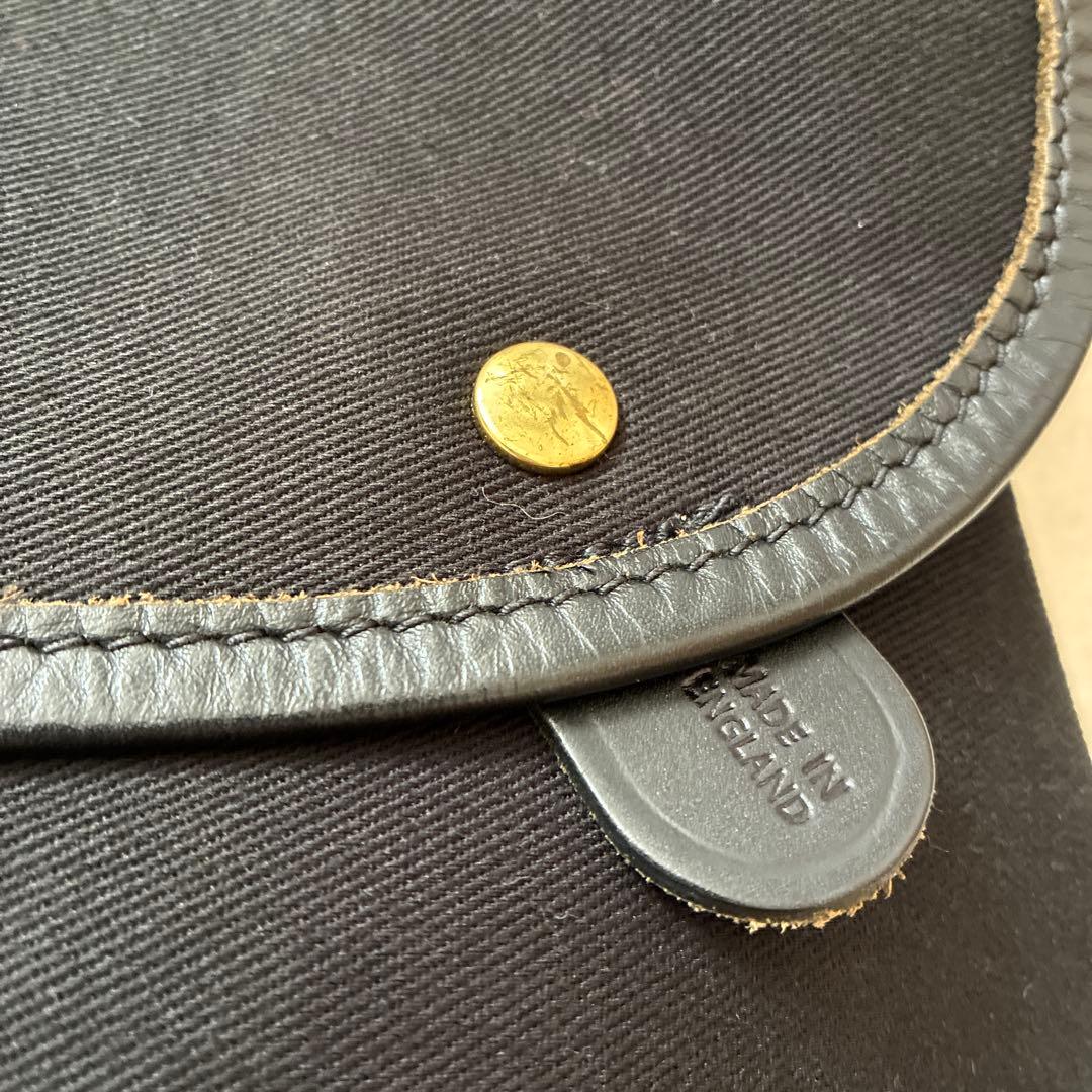 Brady ブレディ ショルダーバッグ ブラック キャンバス 英国製