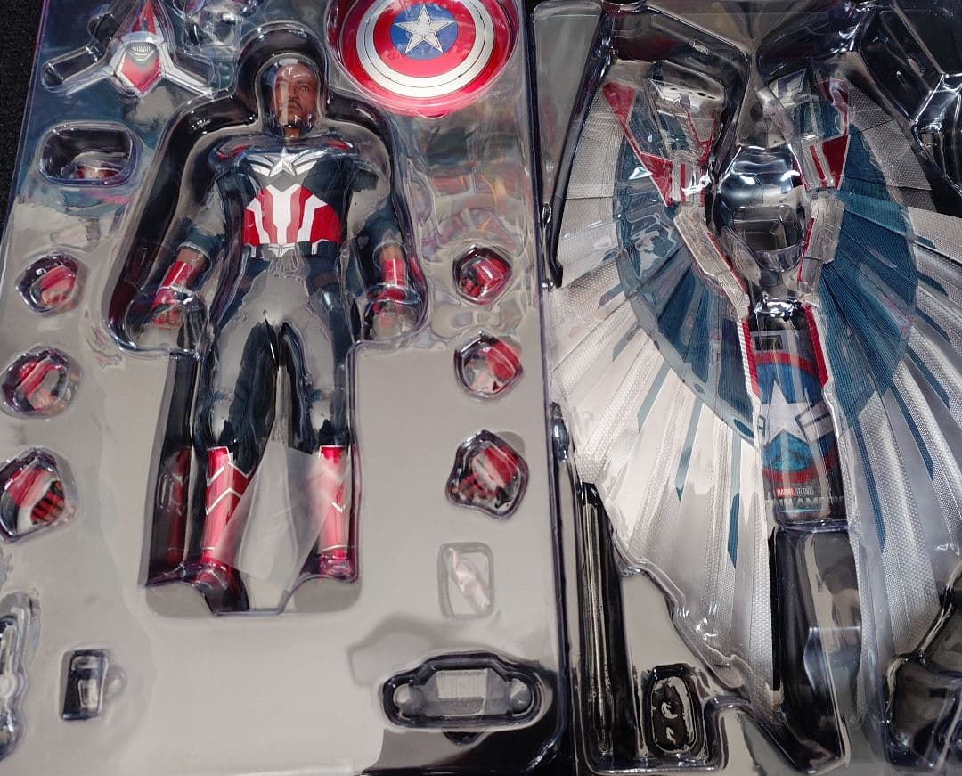 ホットトイズ キャプテンアメリカ(サム・ウィルソン)