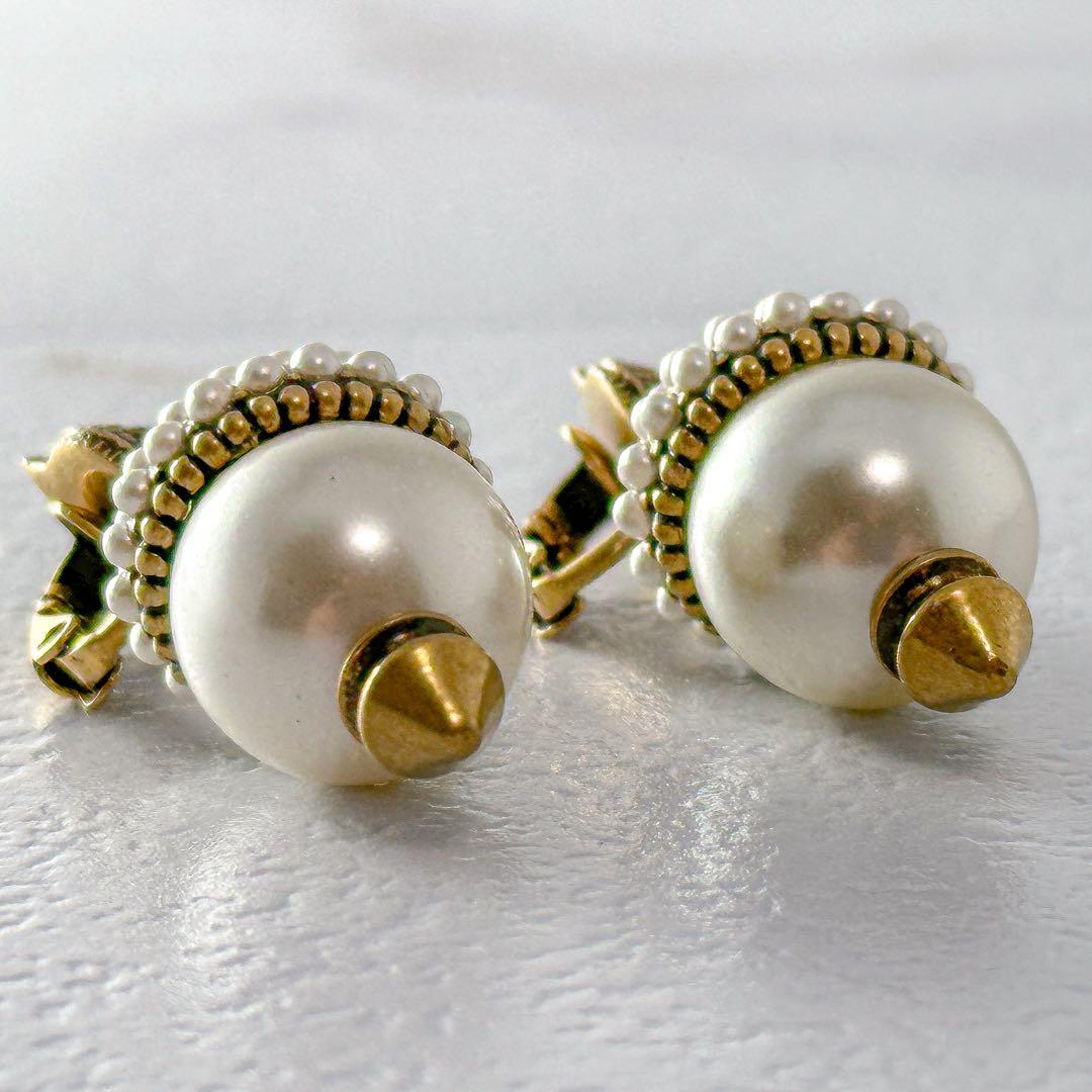 美品　GUCCI　タイガーヘッド　ゴールド　イヤリング　イヤークリップ　グッチ