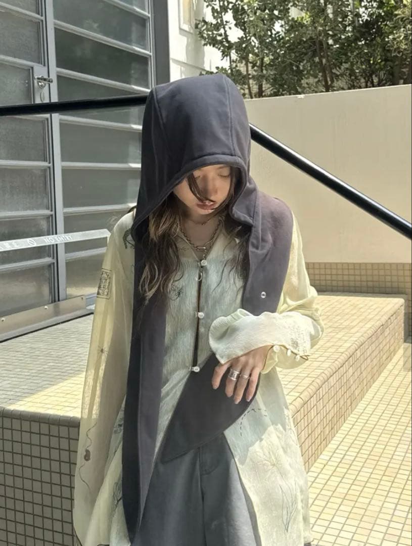 小物 UND SWEAT TIE HOOD