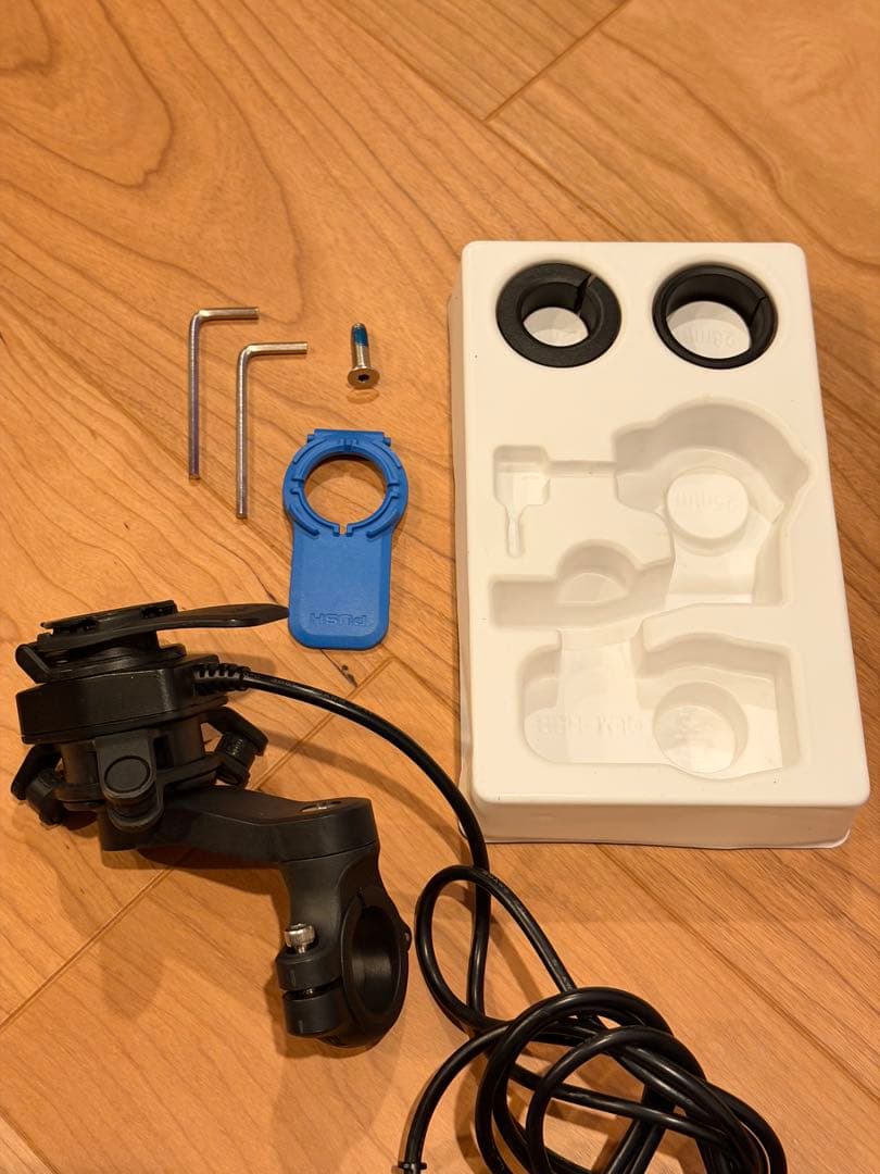 QUAD LOCKマウント ダンパー USB充電 ブラックレバー