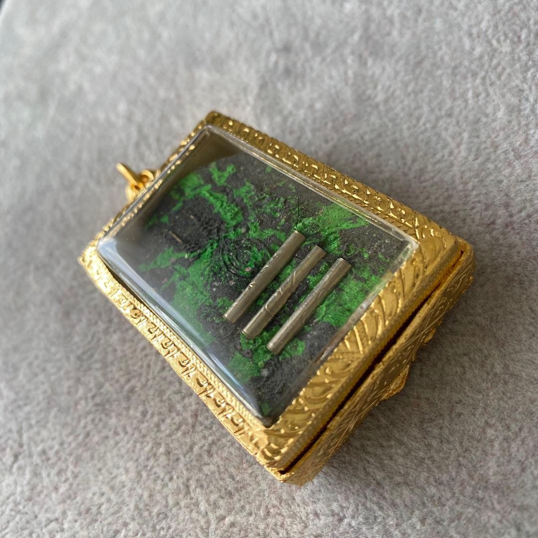 プラクルアン メーナンピム 高僧 LPダム師 子宝 厄除け 開運 御守り