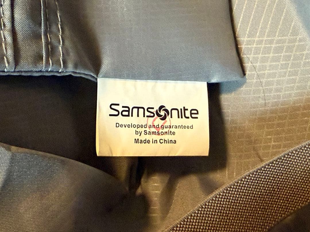 中古 Samsonite SPINNER 68/25 サムソナイトキャリーケース