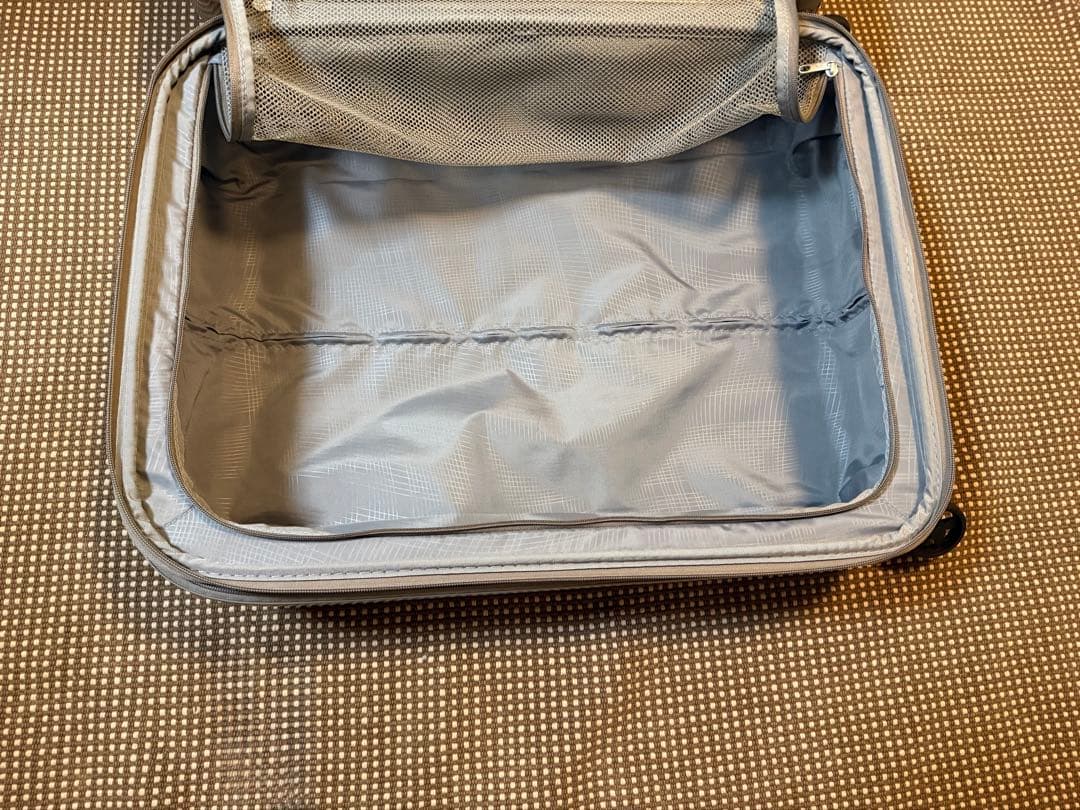 中古 Samsonite SPINNER 68/25 サムソナイトキャリーケース
