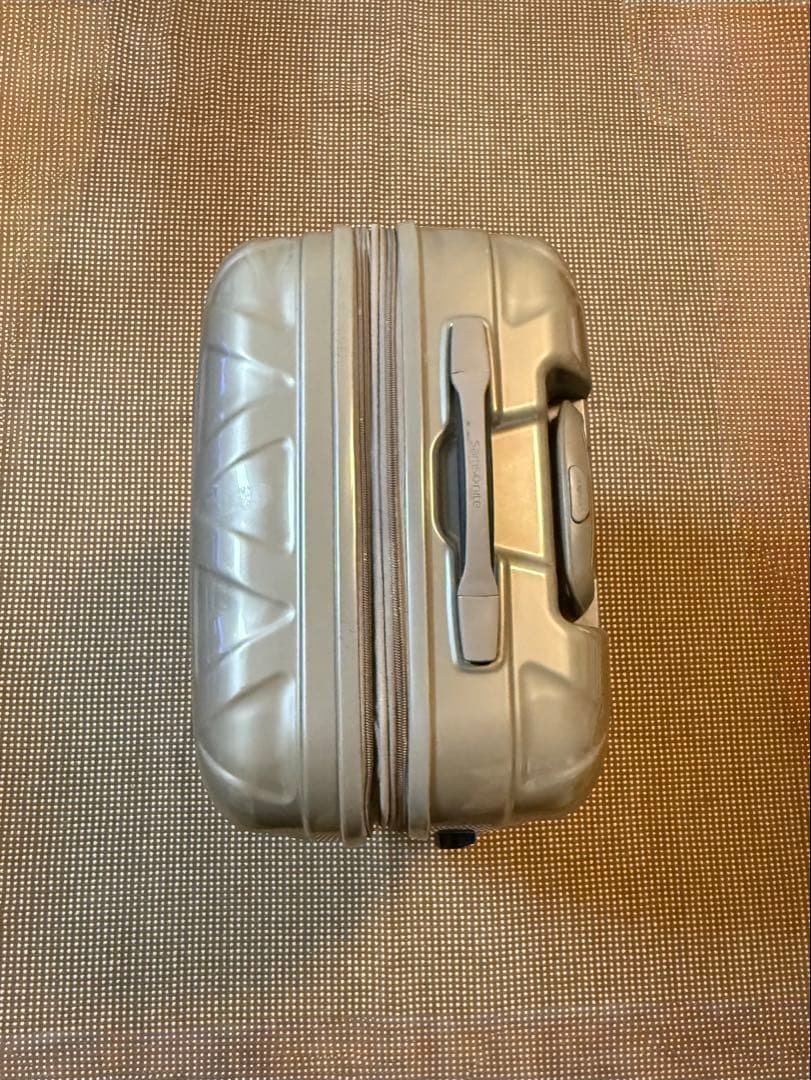 中古 Samsonite SPINNER 68/25 サムソナイトキャリーケース