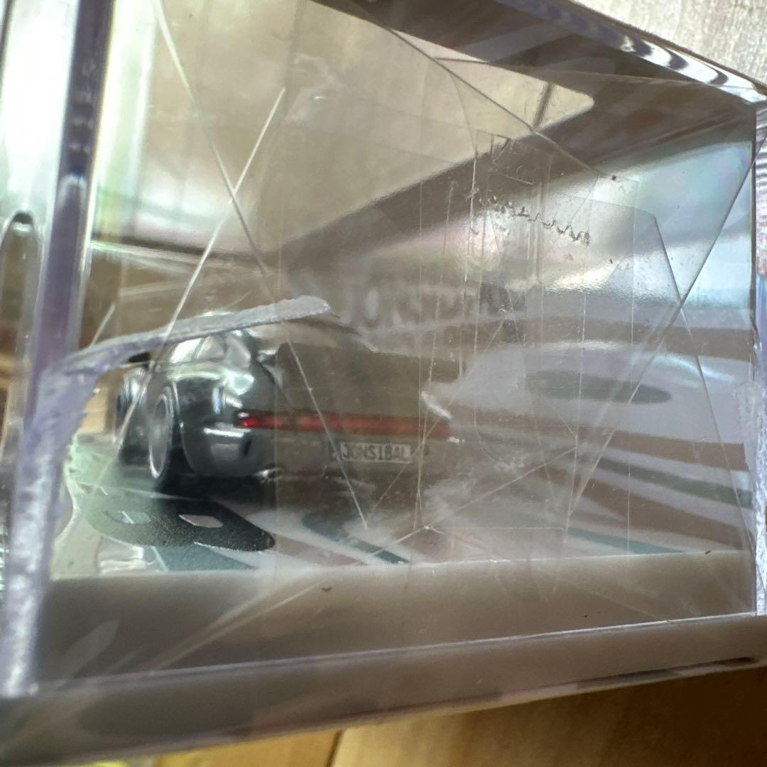 ミニカー Tarmac works RWB 964 Jon Sibal