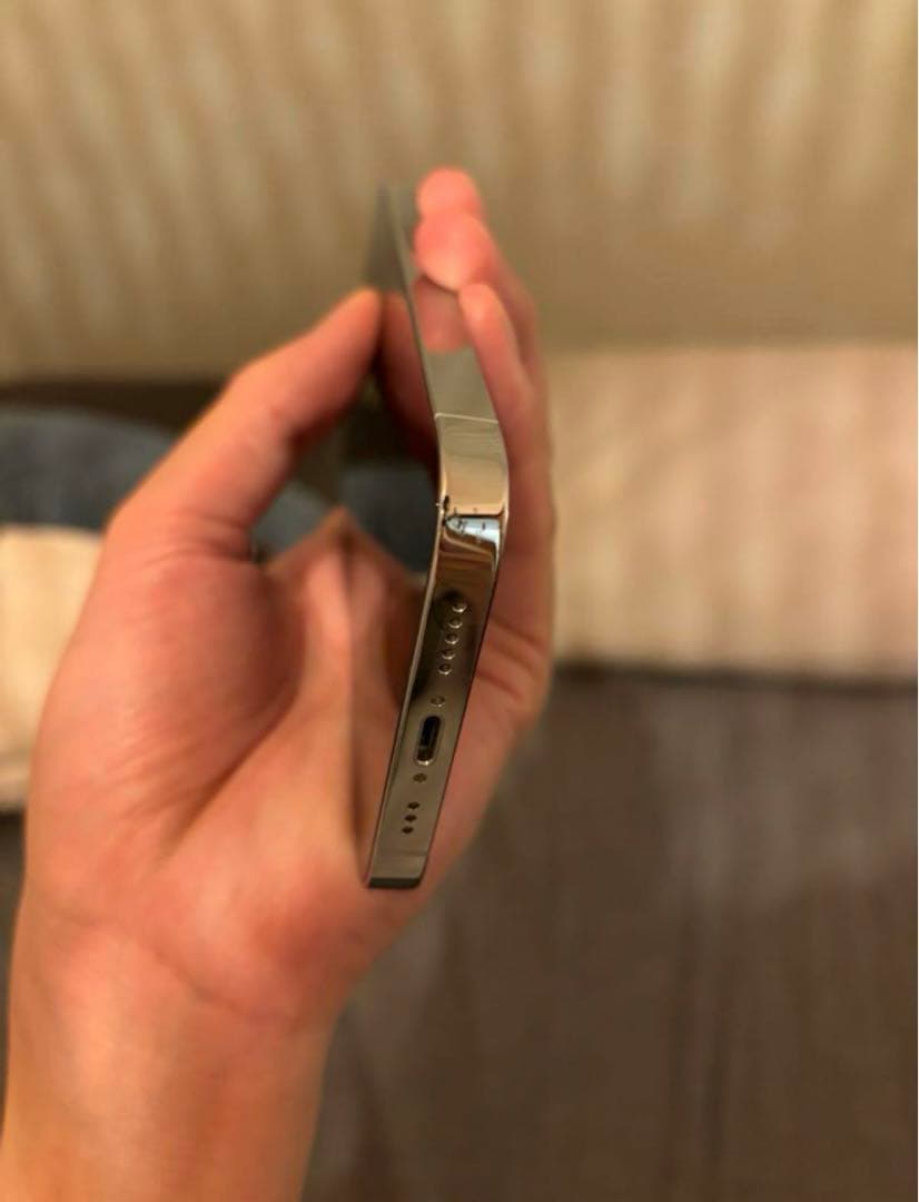 iPhone 14 Pro シルバー　128GB