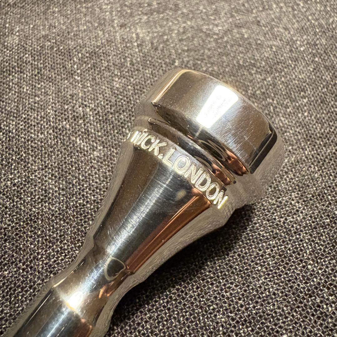 DENIS WICK 4C ジェイ・ジェニングス ほぼ新品！