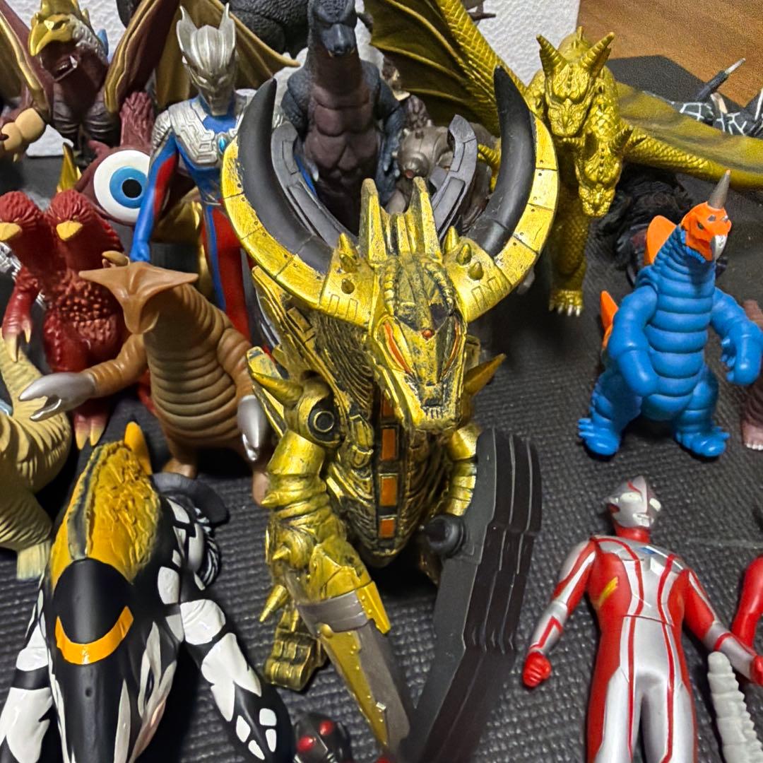 ウルトラマン 怪獣 ソフビ 49体セット！