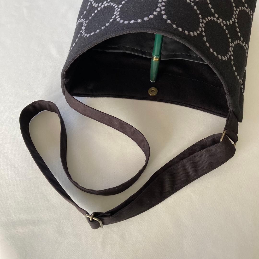 ミナペルホネン　生地使用　ワンショルダーバッグ　ハンドメイド