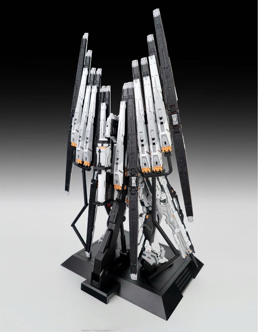 [説明欄要確認]Farmer's Creation /100 νガンダム　未組立