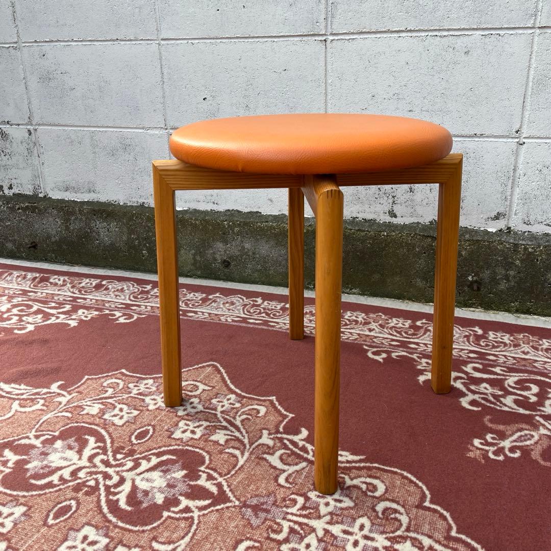 高品質◾️匠工芸 TAKUMI オレンジ座面 ラウンドスツール 丸椅子 丸イス