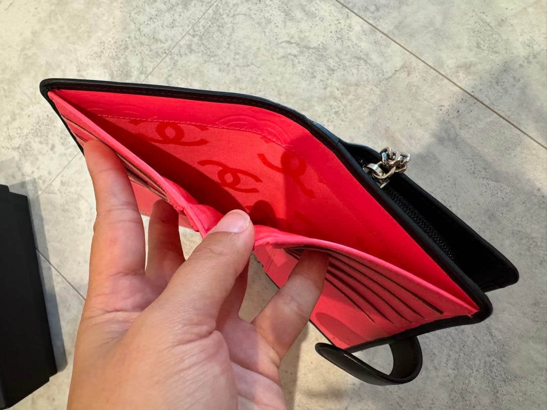 年末セール CHANEL 二つ折り財布 カンボンライン ココマーク ミニ財布 箱