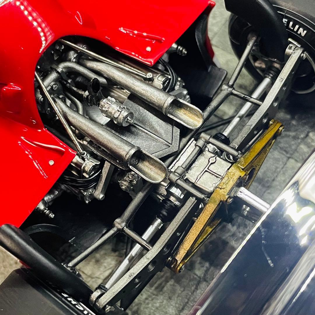 1/18 GP replicas フェラーリ 126CK 1981 D.ピローニ