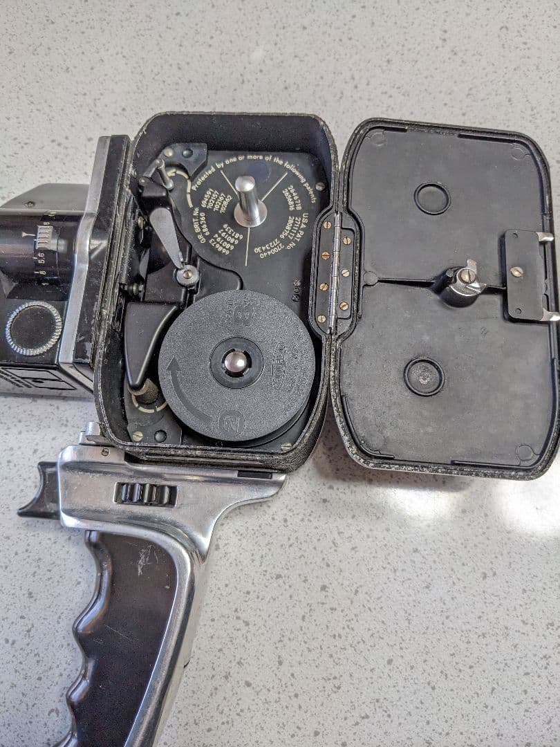 クラシックカメラ　bolex 　撮影機　レトロカメラ ボレックス レトロポップ