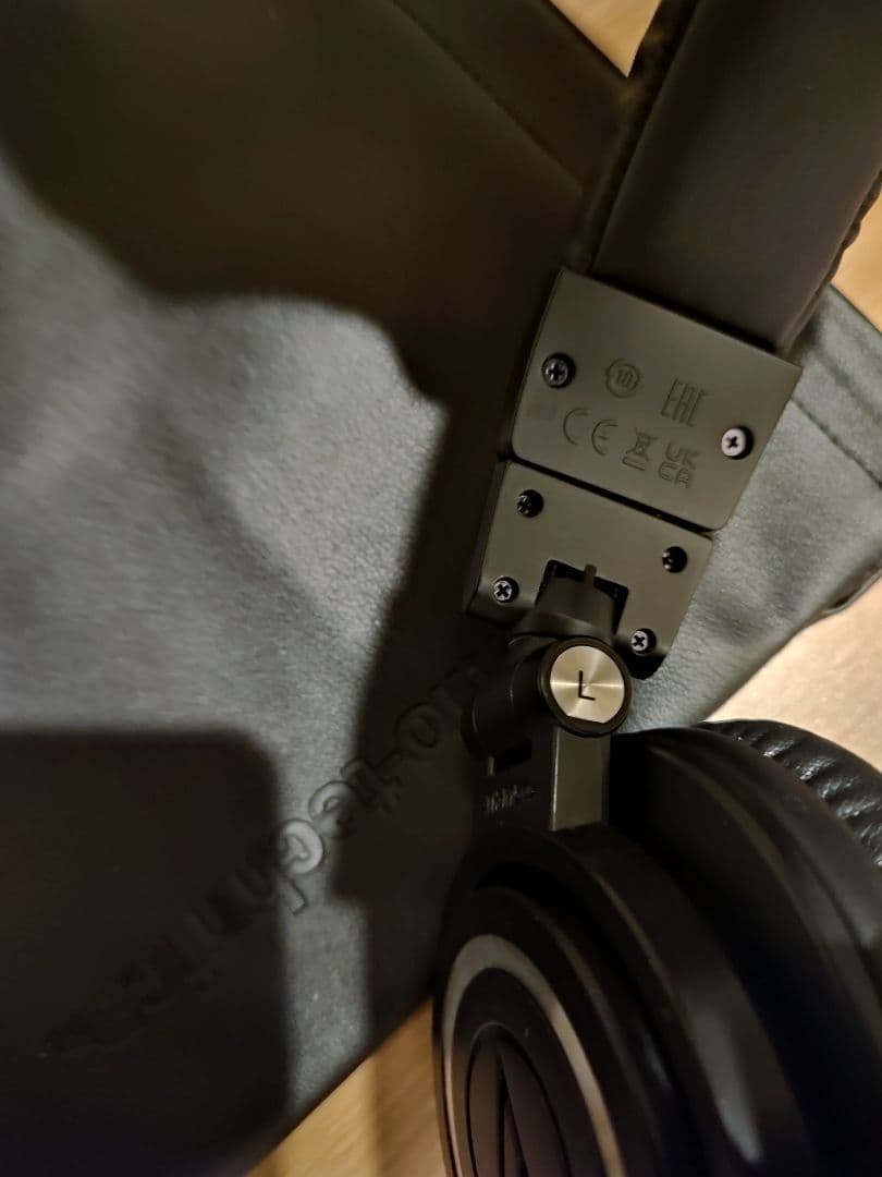 美品 audio-technica ATH-M50x ヘッドフォン