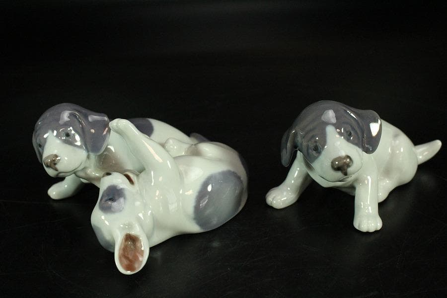 可愛い 遊犬 置物 二件揃い アンティーク(K-A201)