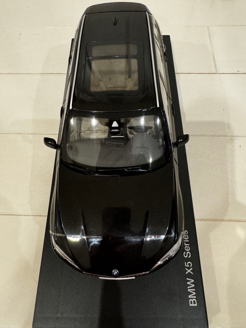 BMW X5 5.0i F15 ブラウンミニカー Jadi Paragon 18
