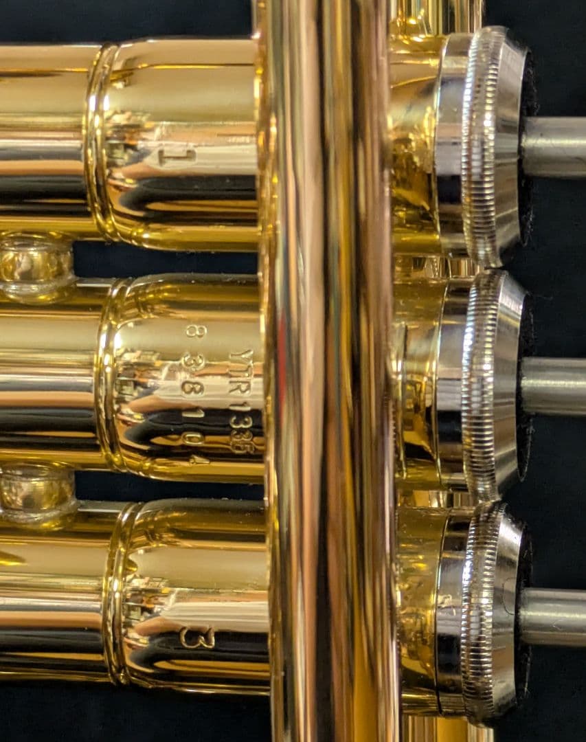 ヤマハト ランペット YUR-1335 ハードケース マウス11B4付