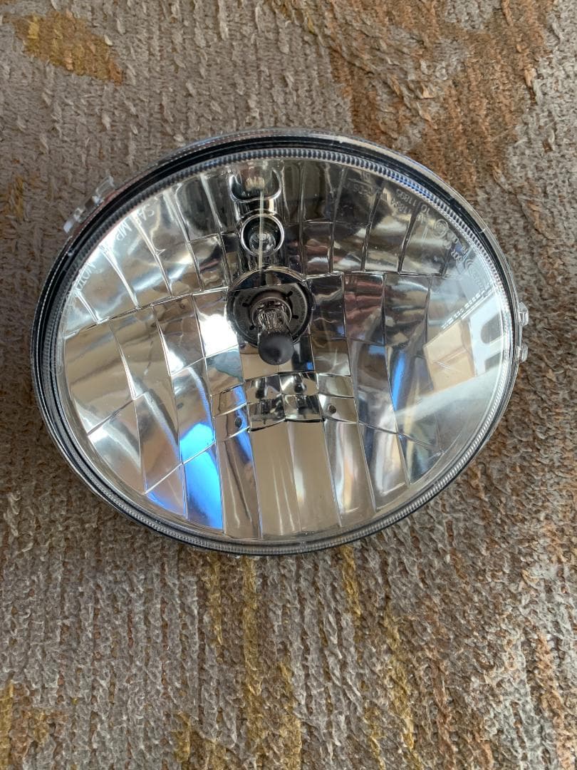 トライアンフ　ボンネビル　T1200 ヘットライト美品