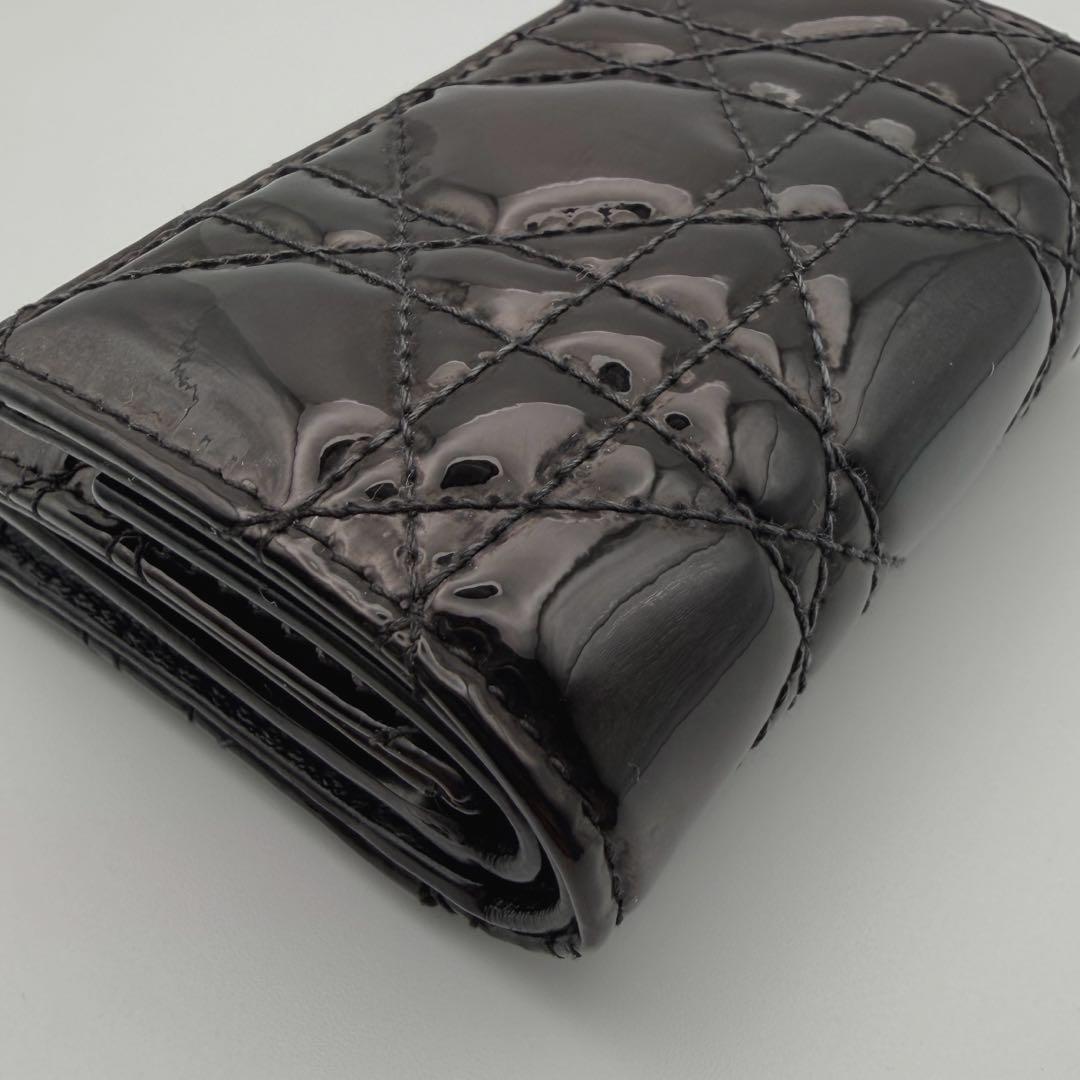 人気 Dior ディオール　エナメル レディディオールロータ 三つ折り 財布