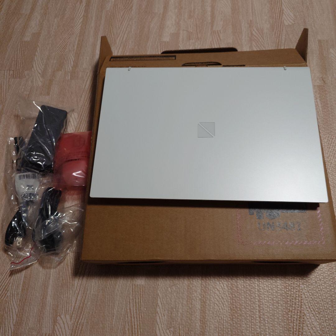 NEC LAVIE 14インチノートPC PCN1475GAW