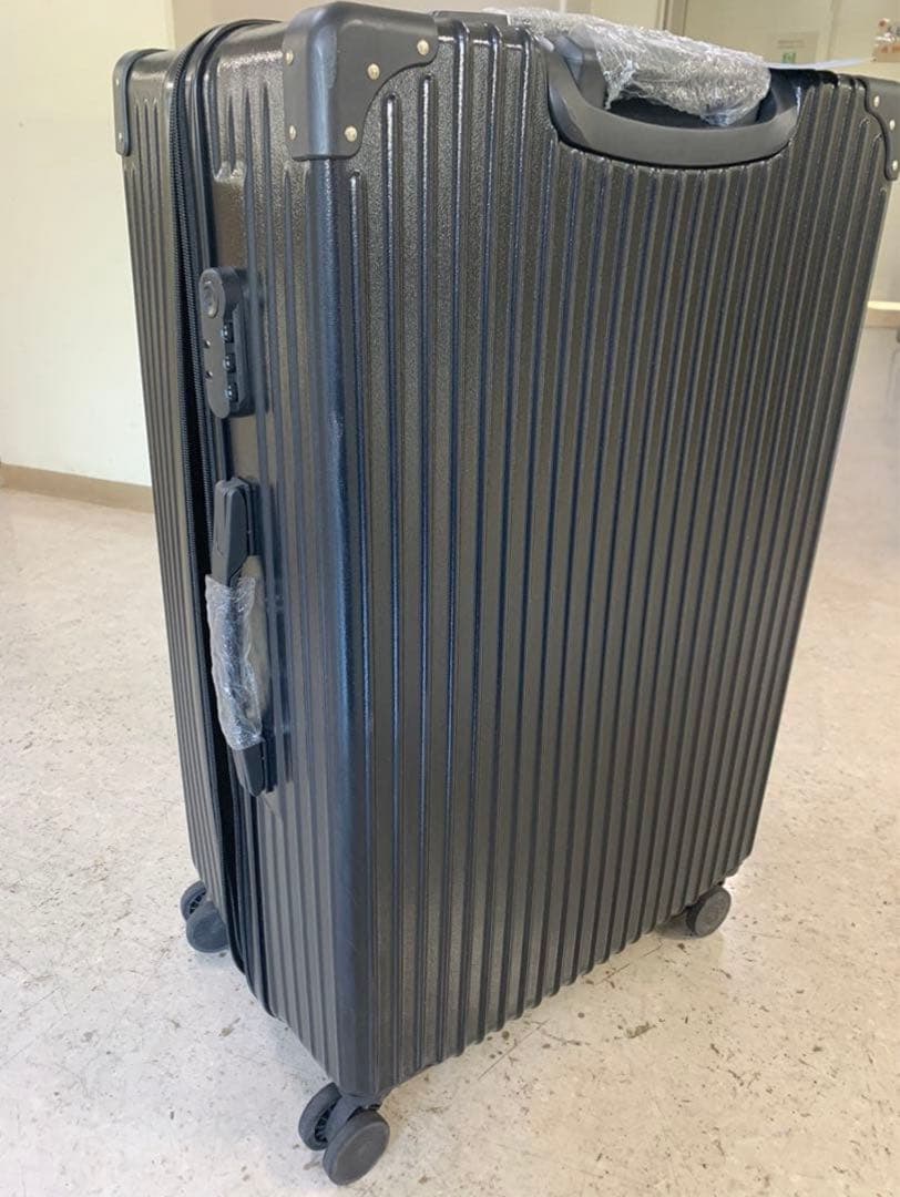 【期間限定値下げ12/21まで】スーツケース キャリーケース 100Ｌロック付き