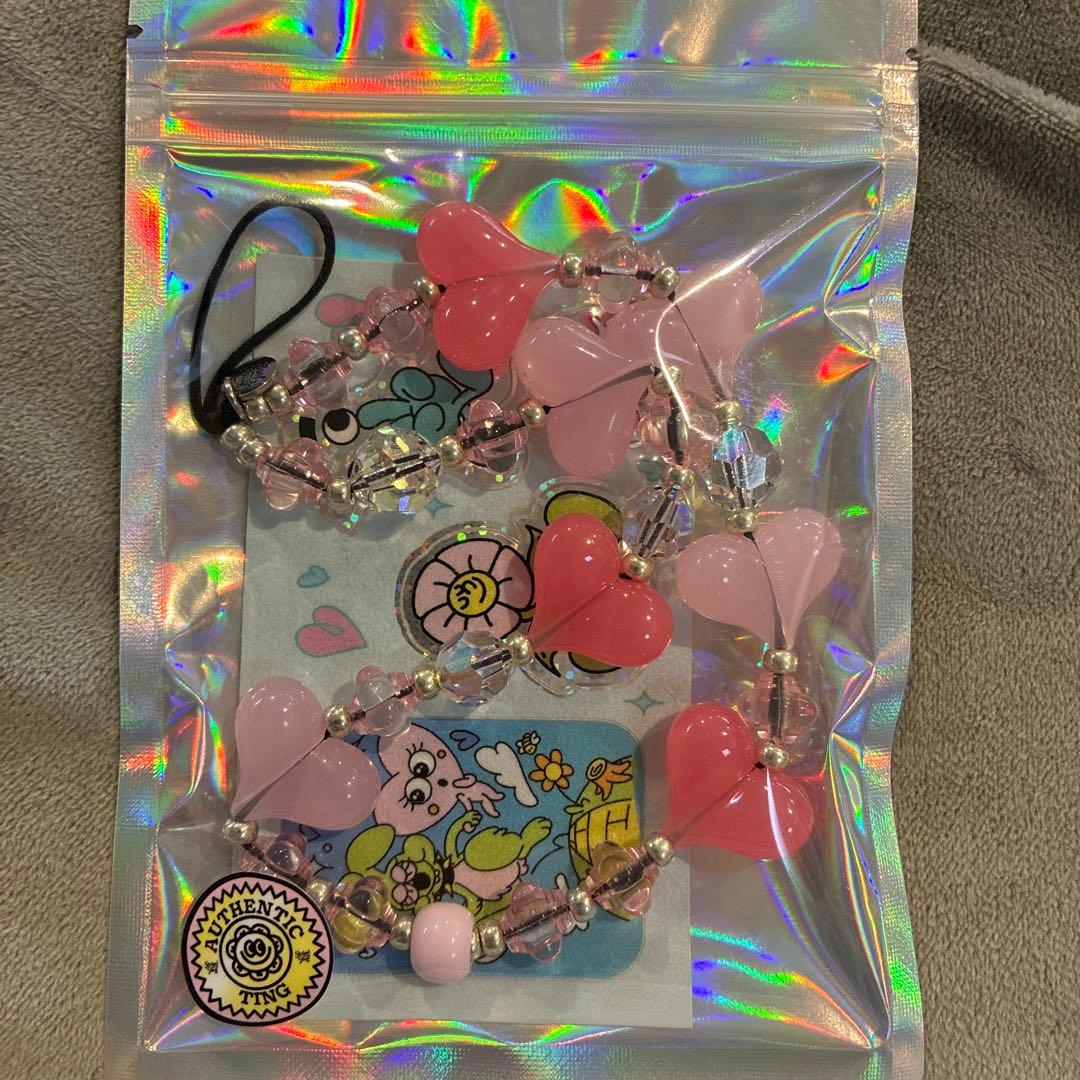 正規品stringtingハート型ビーズ スマホストラップ