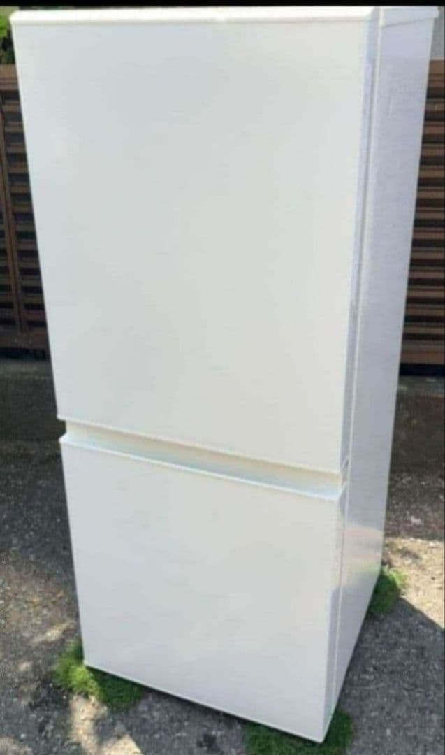 アクア冷凍冷蔵庫　126L 低温フリーケースLED照明　自動霜取り機能付19年製